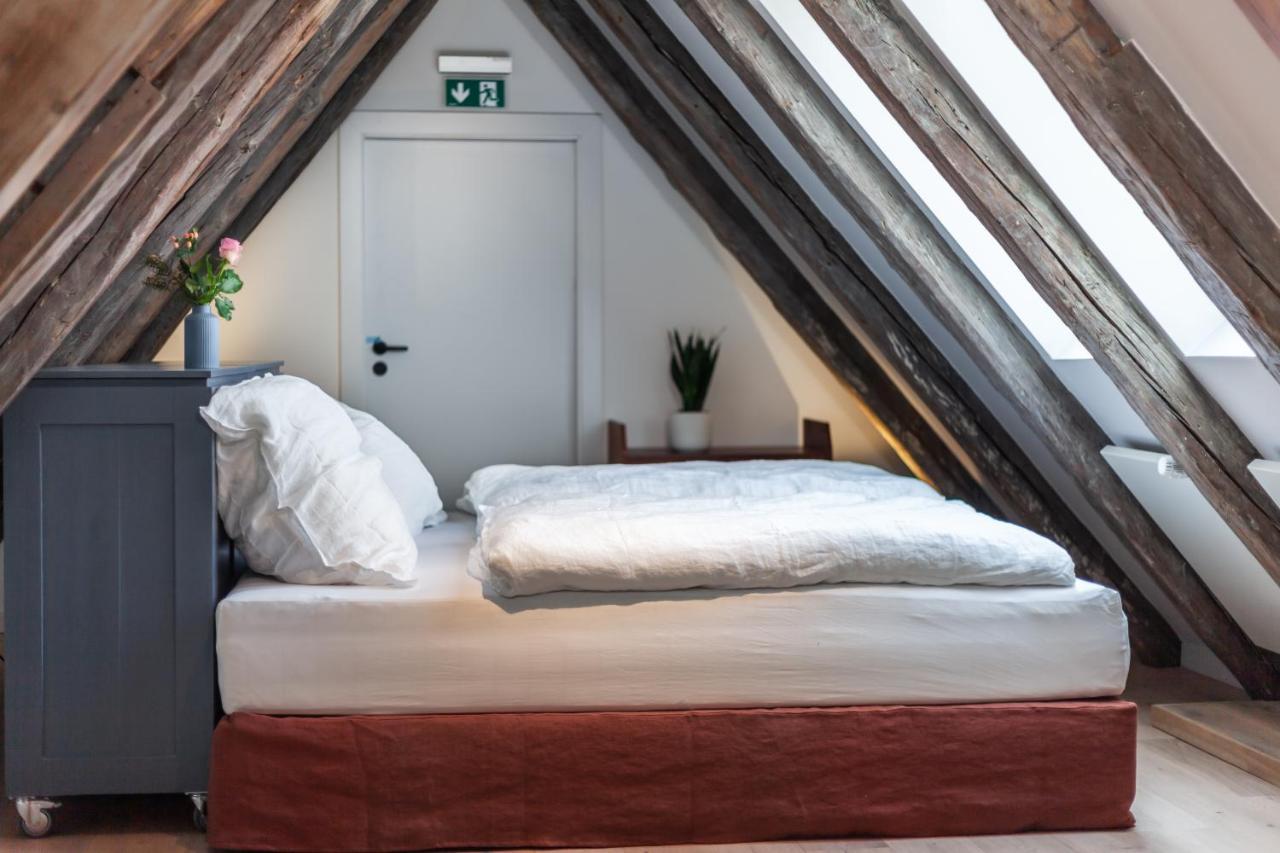 Hotel Die Reederin Любек Екстериор снимка